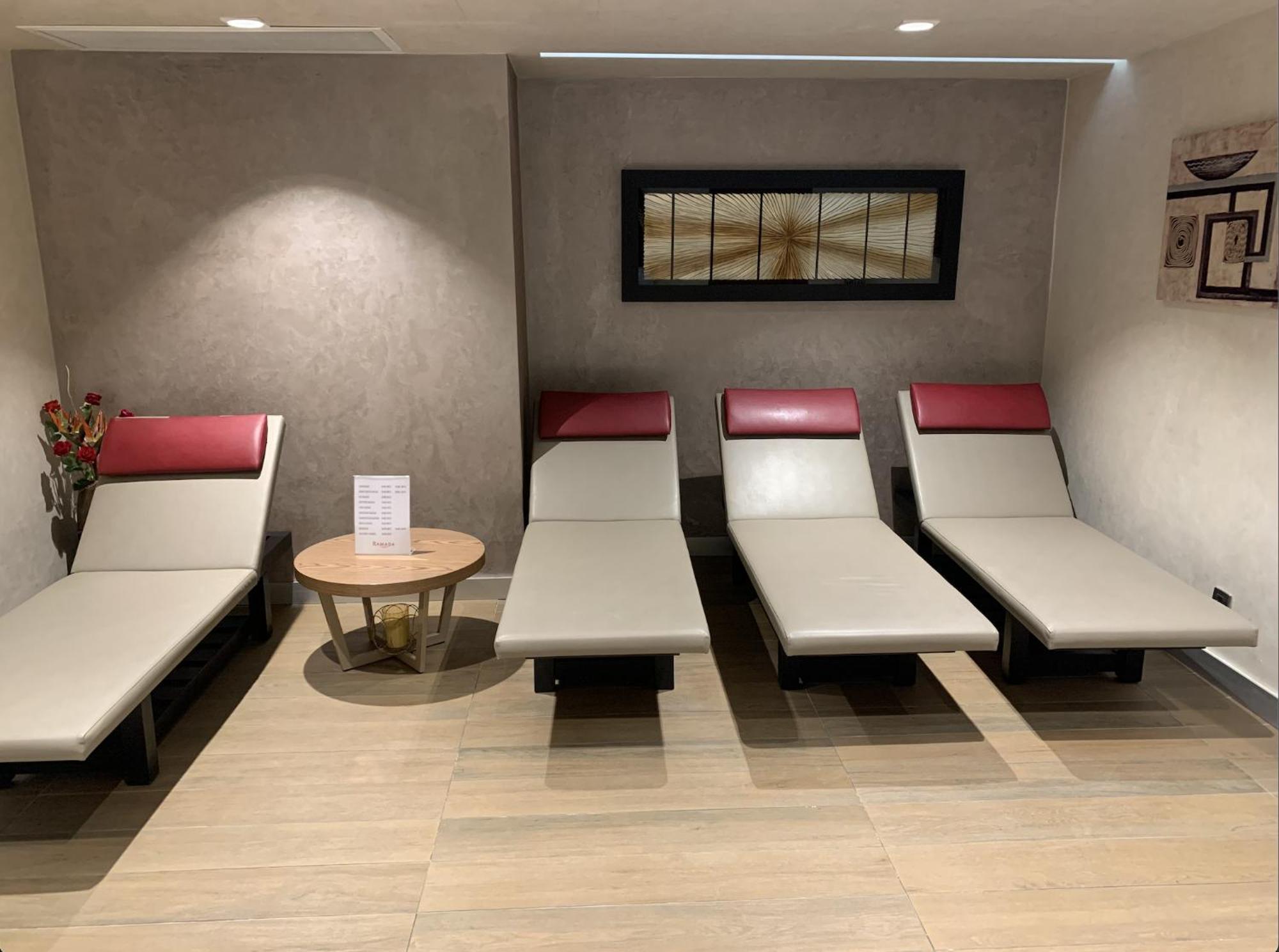 Ramada By Wyndham Gemli̇K Hotell Gemlik Eksteriør bilde