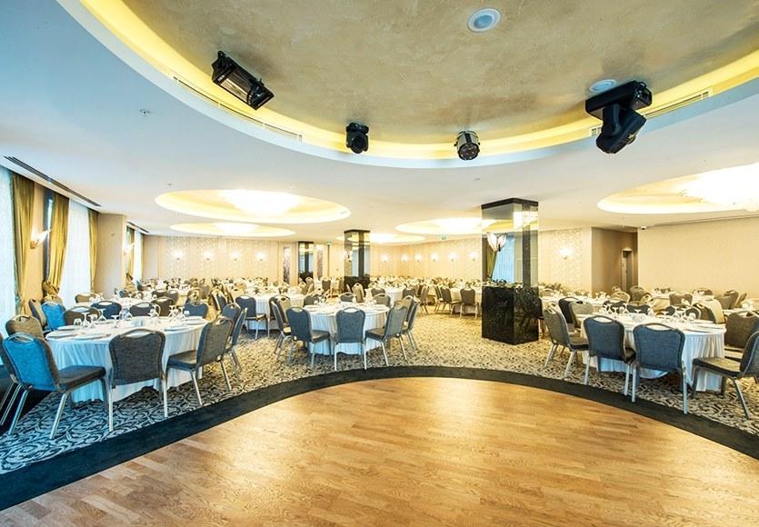 Ramada By Wyndham Gemli̇K Hotell Gemlik Eksteriør bilde
